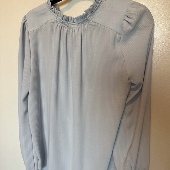 Blouse - Picture 2 of 3